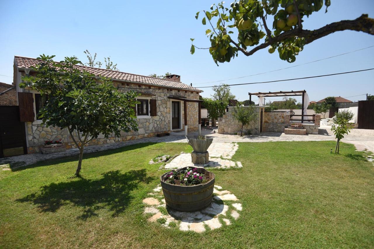 House & Apartment Palaca Donji Zemunik Εξωτερικό φωτογραφία